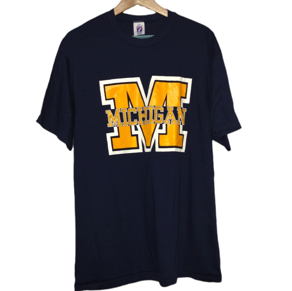 Logo 7  Vintage Single Stitch University of Michigan Tshirts